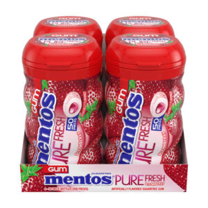 Mentos Pure Fresh Strawberry Gum (4-Pack) | Long-Lasting Flavor & Chewable Freshness